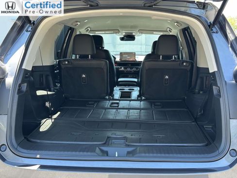 Certified 2025 Honda Pilot EX-L image 8