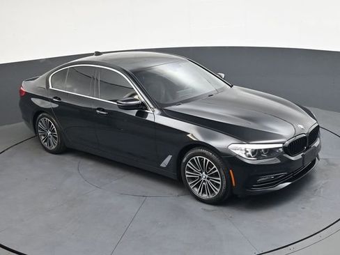 Used 2018 BMW 530i xDrive image 20