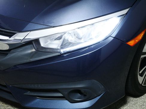 Used 2017 Honda Civic EX-L image 16