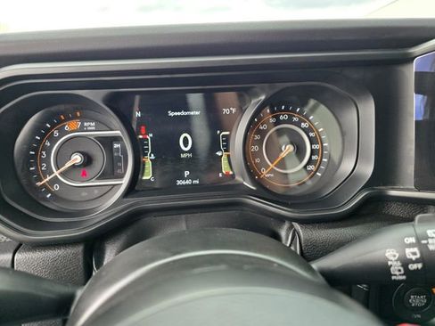 Used 2025 Jeep Wrangler Unlimited Rubicon image 20