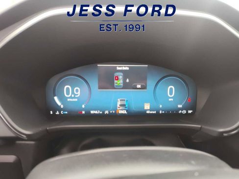Used 2025 Ford Escape Platinum image 9