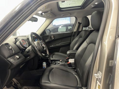Used 2018 MINI Cooper Countryman ALL4 AWD/4WD image 6