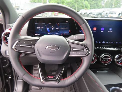 Used 2025 Chevrolet Blazer EV RS AWD/4WD image 16