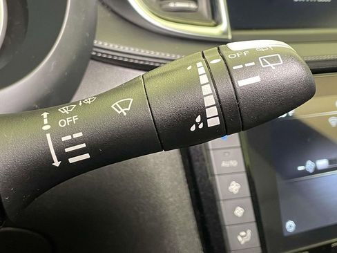 Used 2021 INFINITI QX50 Luxe w/ Appearance Package image 39