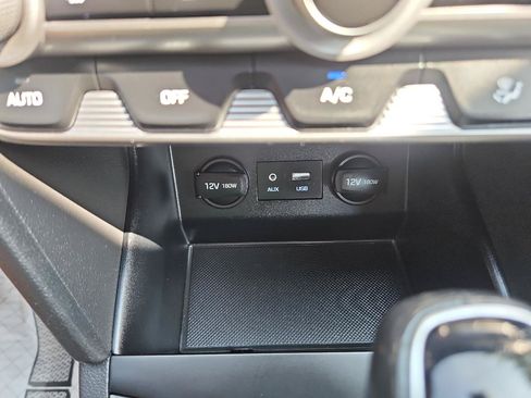 Used 2019 Hyundai Elantra Value Edition w/ Cargo Package FWD image 31