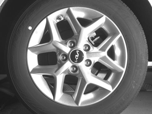 Used 2025 Kia Soul LX w/ LX Technology Package image 14