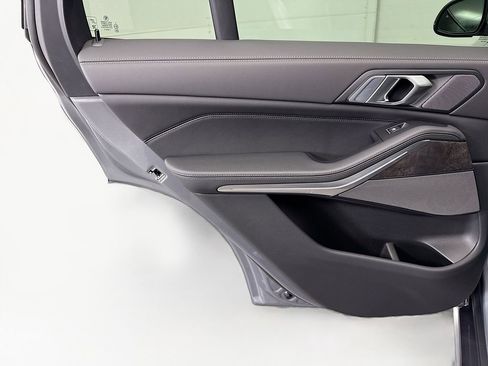 New 2026 BMW X5 sDrive40i image 25