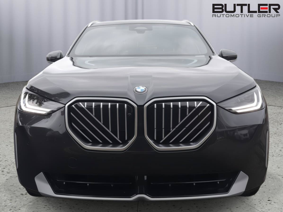 Used 2026 BMW X3 xDrive30i w/ Premium Package AWD/4WD image 2
