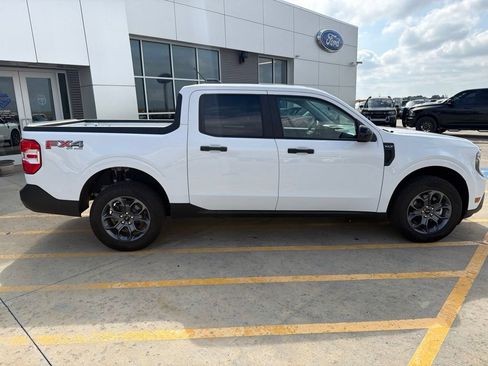 Used 2025 Ford Maverick XLT w/ XLT Luxury Package AWD/4WD image 11