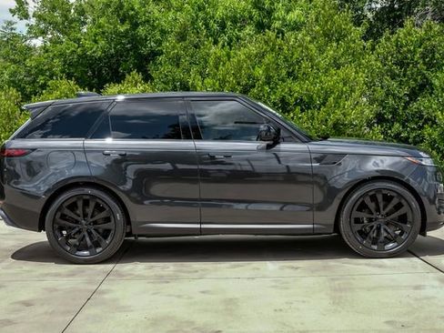 New 2026 Land Rover Range Rover Sport SE AWD/4WD image 7