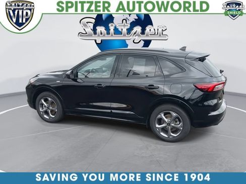 Used 2023 Ford Escape ST-Line w/ Tech Pack #1 AWD/4WD image 7