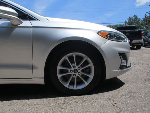 Used 2019 Ford Fusion Energi Titanium FWD image 24