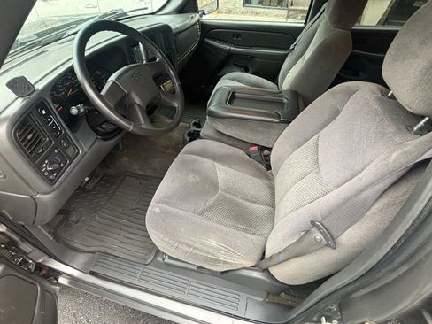 Used 2006 Chevrolet Silverado 1500 LT w/ Light Duty Power Package image 17