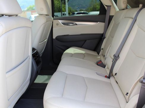 Used 2019 Cadillac XT5 Luxury AWD/4WD image 20