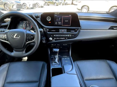 Used 2022 Lexus ES 350 w/ Premium Package image 15