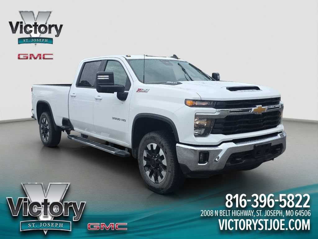 Used 2024 Chevrolet Silverado 3500 LT w/ Convenience Package AWD/4WD image 1