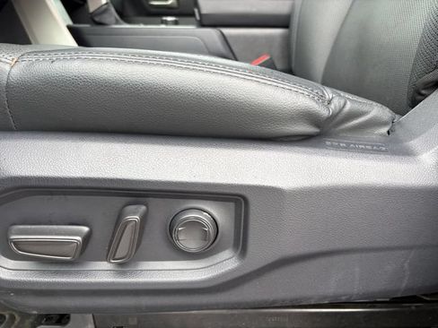 Used 2025 Toyota Sequoia SR5 w/ SR5 Premium Package AWD/4WD image 26