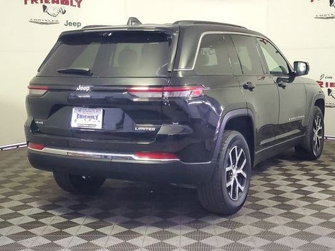 Used 2024 Jeep Grand Cherokee Limited w/ Luxury Tech Group II image 3