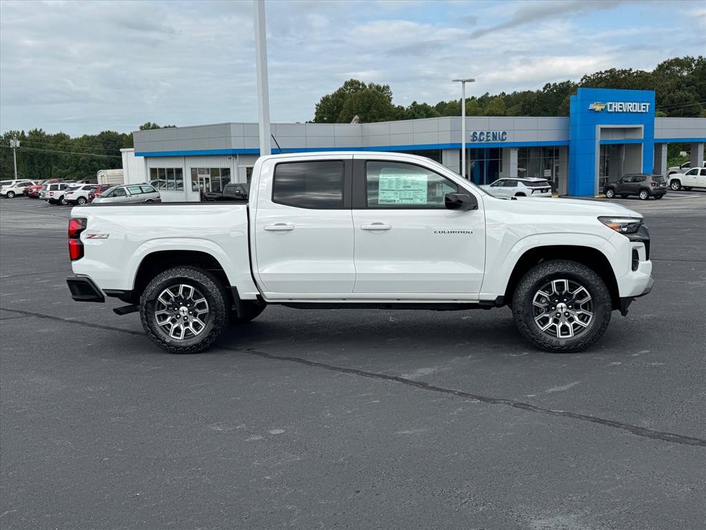 New 2026 Chevrolet Colorado Z71 w/ Z71 Convenience Package 2 AWD/4WD image 2