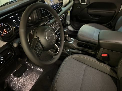 New 2026 Jeep Wrangler Unlimited Sport AWD/4WD image 9