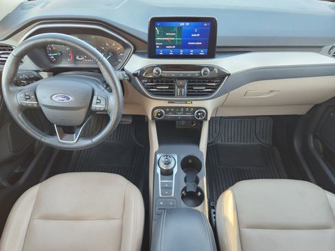 Used 2020 Ford Escape SEL image 30