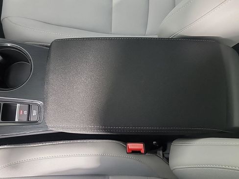 Certified 2025 Honda Civic Sport image 34