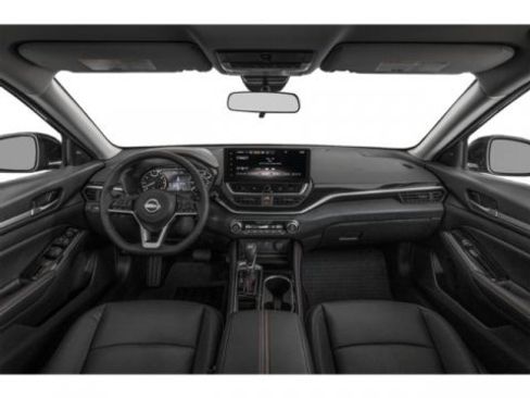 Used 2025 Nissan Altima 2.5 SR AWD/4WD image 10