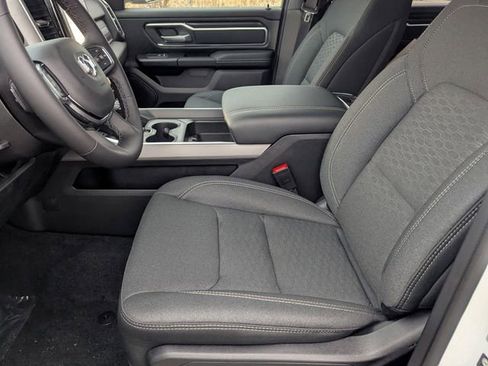 New 2025 RAM 1500 Big Horn AWD/4WD image 9