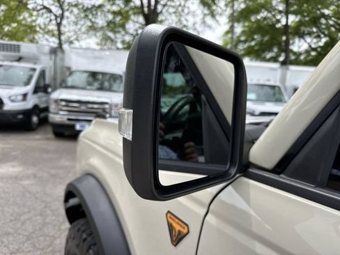 Used 2025 Ford Bronco Badlands AWD/4WD image 16