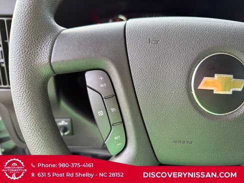 Used 2017 Chevrolet Express 3500 LT w/ LT Preferred Equipment Group image 21