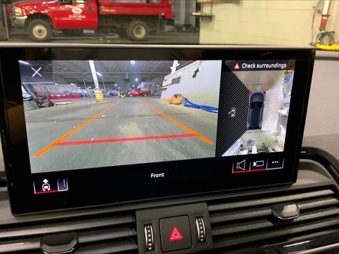 Used 2025 Audi SQ5 Premium Plus AWD/4WD image 27