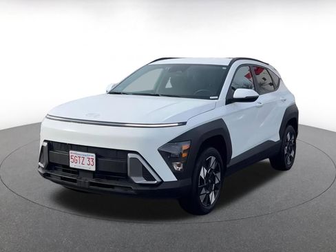 Used 2025 Hyundai Kona SEL image 7
