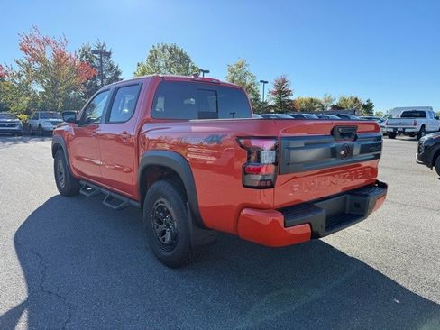 New 2025 Nissan Frontier PRO-4X image 7