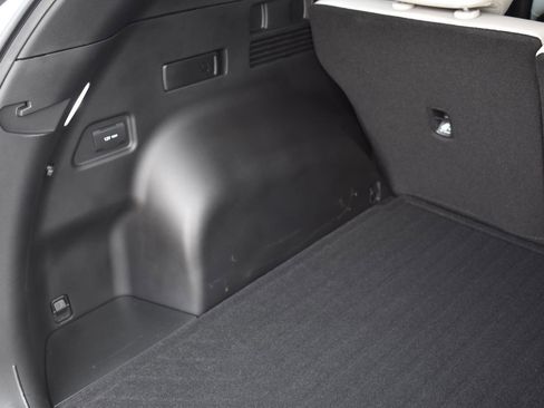 Used 2025 Hyundai Tucson Limited image 54