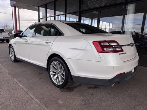 Used 2014 Ford Taurus Limited image 2