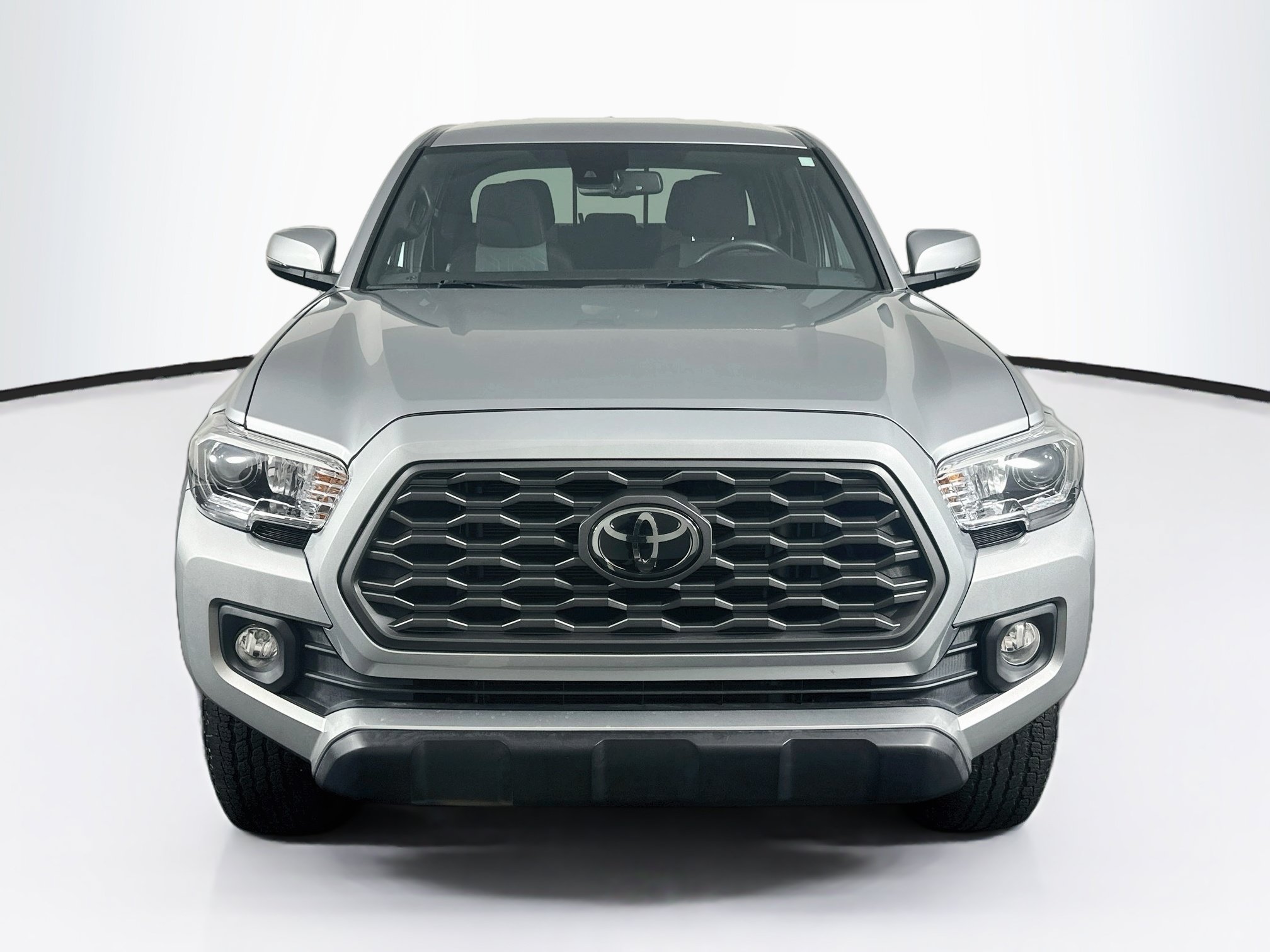 Used 2022 Toyota Tacoma TRD Off-Road AWD/4WD image 2