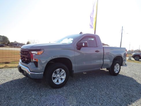 Used 2024 Chevrolet Silverado 1500 W/T w/ WT Value Package image 22