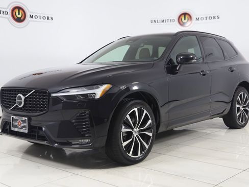 Used 2023 Volvo XC60 B5 Plus w/ Climate Package AWD/4WD image 5