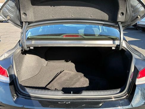 Used 2023 Hyundai Elantra SEL w/ Convenience Package image 12