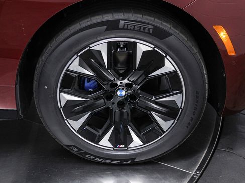New 2026 BMW iX xDrive45 w/ M Sport Package AWD/4WD image 9