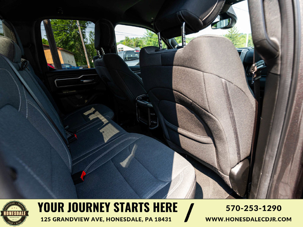 Used 2021 RAM 1500 4x4 Quad Cab image 29