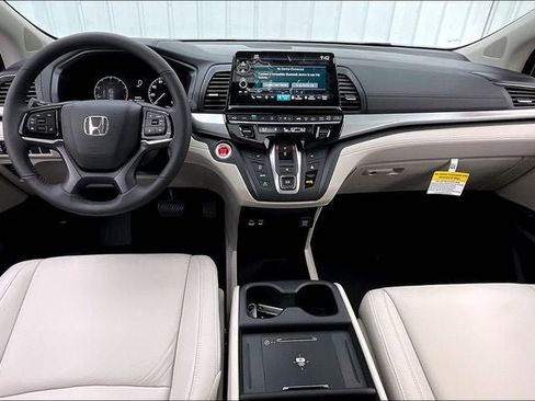 New 2026 Honda Odyssey EX-L image 6