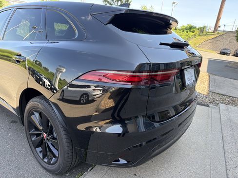 Used 2023 Jaguar F-PACE S AWD/4WD image 15