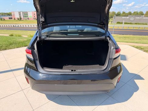Used 2025 Toyota Corolla LE FWD image 26