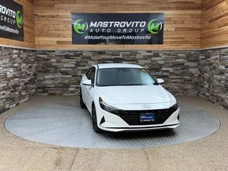 Certified 2023 Hyundai Elantra SEL video 2