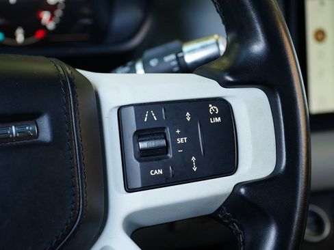 Used 2020 Land Rover Defender 110 HSE image 23