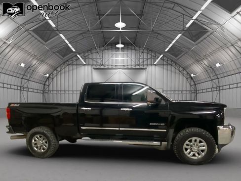 Used 2016 Chevrolet Silverado 2500 LTZ w/ Duramax Plus Package image 4