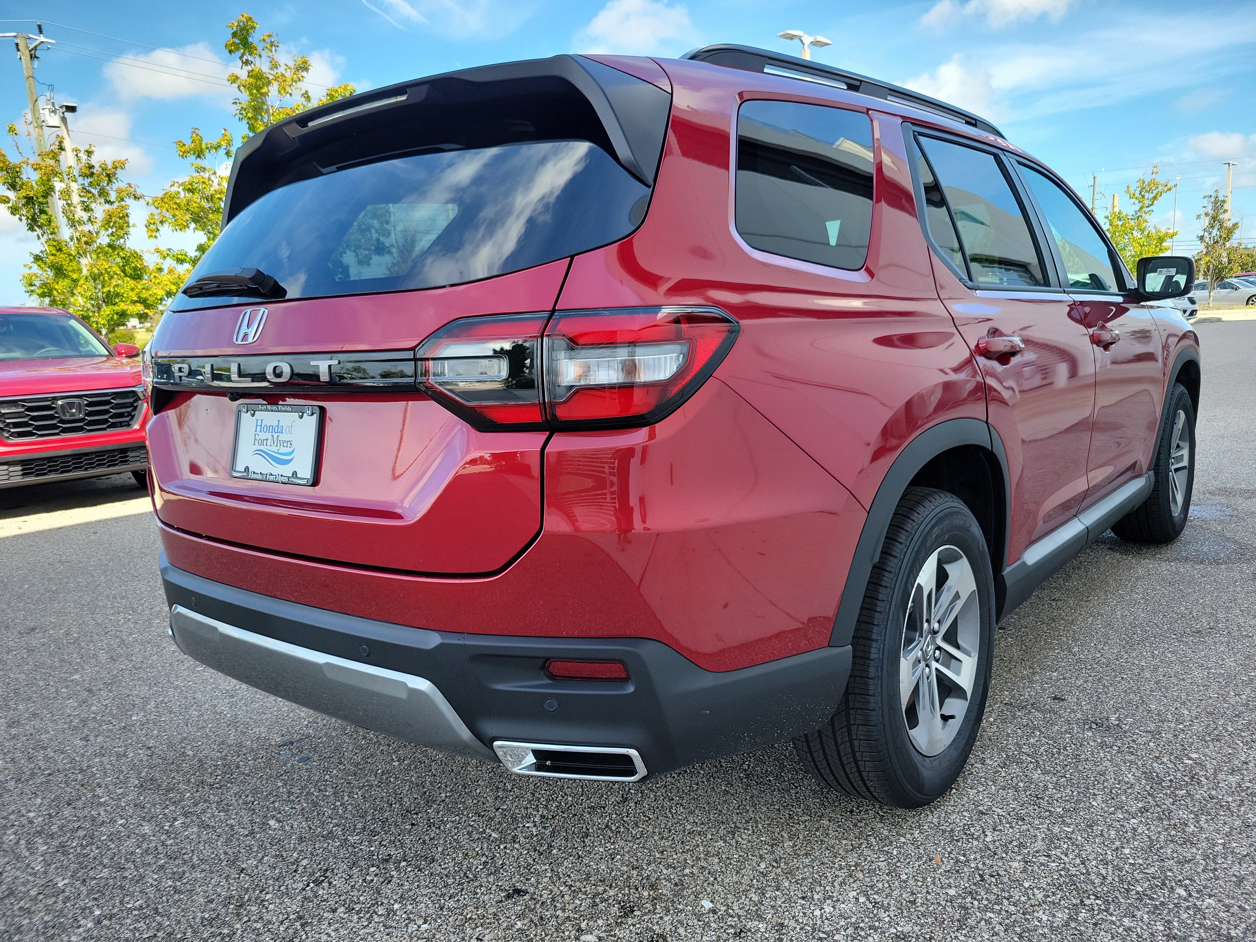 New 2026 Honda Pilot EX-L image 6