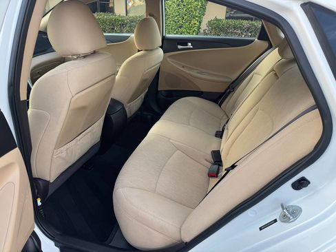 Used 2013 Hyundai Sonata GLS FWD image 12