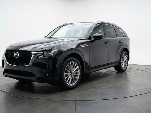 Used 2025 MAZDA CX-90 3.3 Turbo w/ Preferred Package image 3